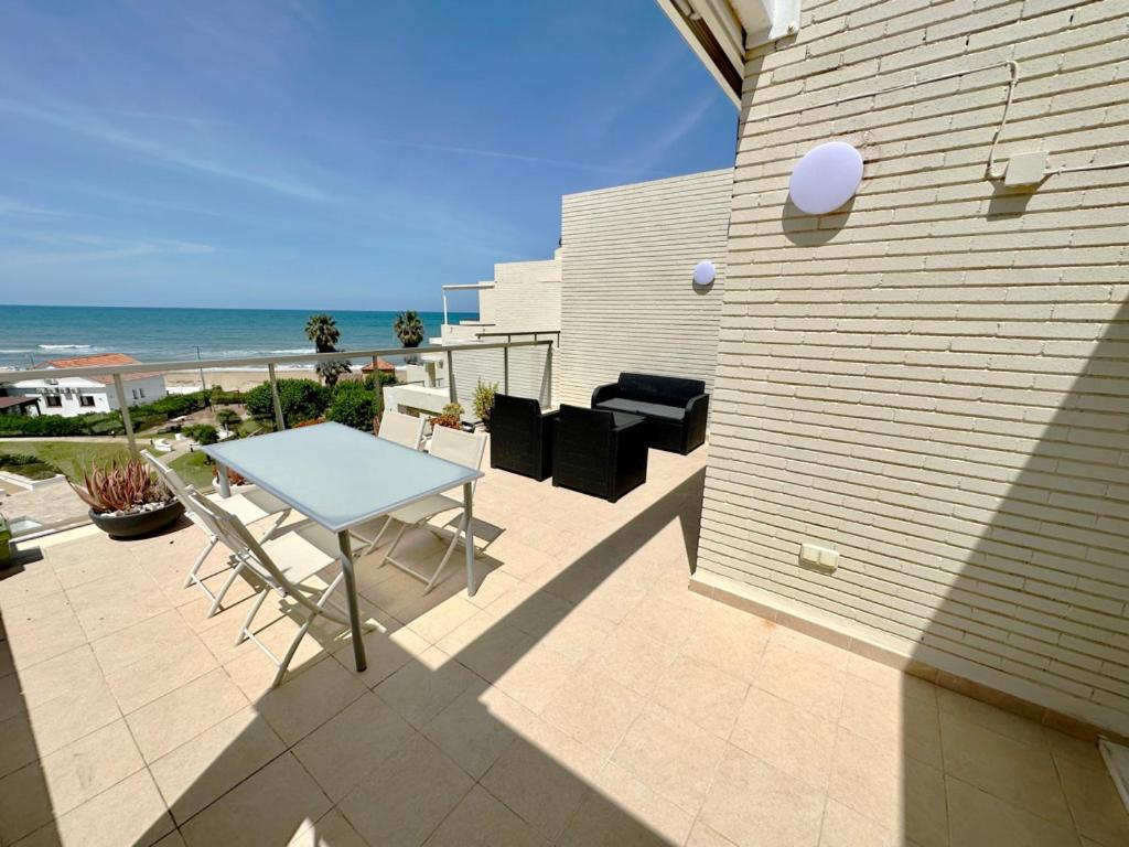 Tierra de Mar 05 by homeprive - 2