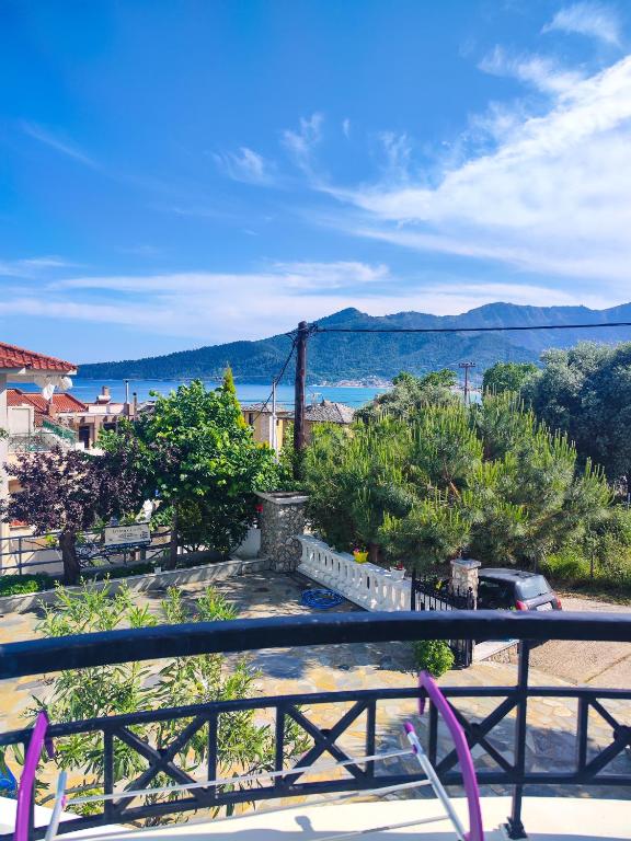 Ellinas Hotel photo