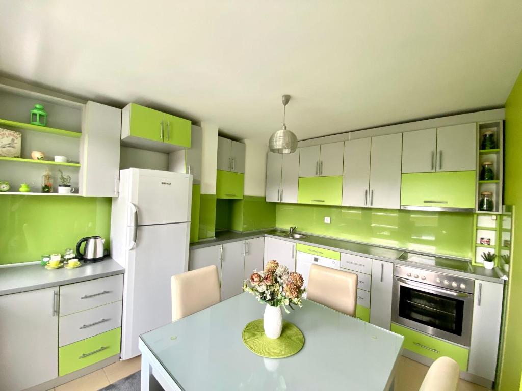 GREEN Apartment - 3
