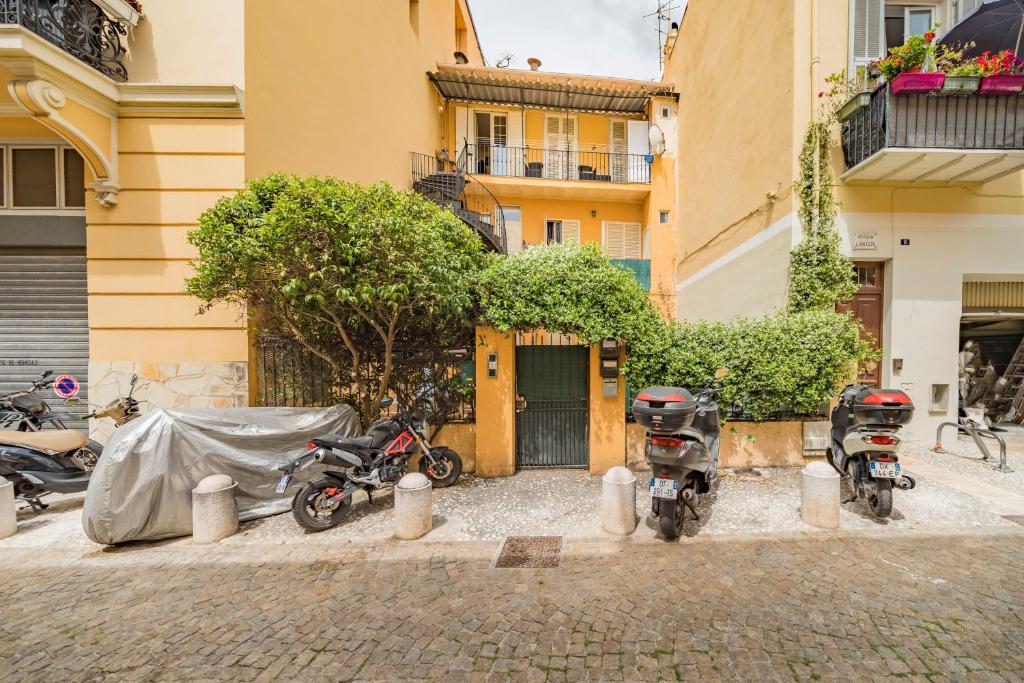 2mn de Monaco - Centre de Beausoleil - CH - 2