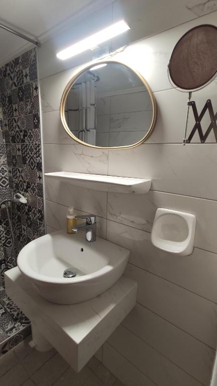 Malia Boutique Studios photo