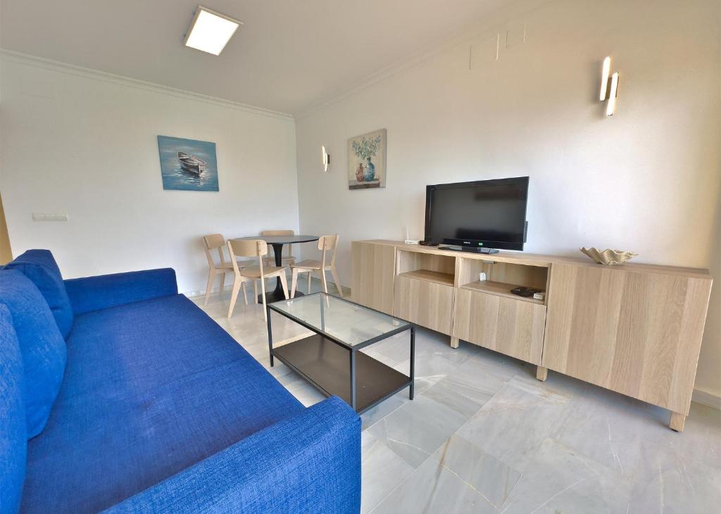 Diana 206. Completely Renovated Apartment on the Beachfront. - 4
