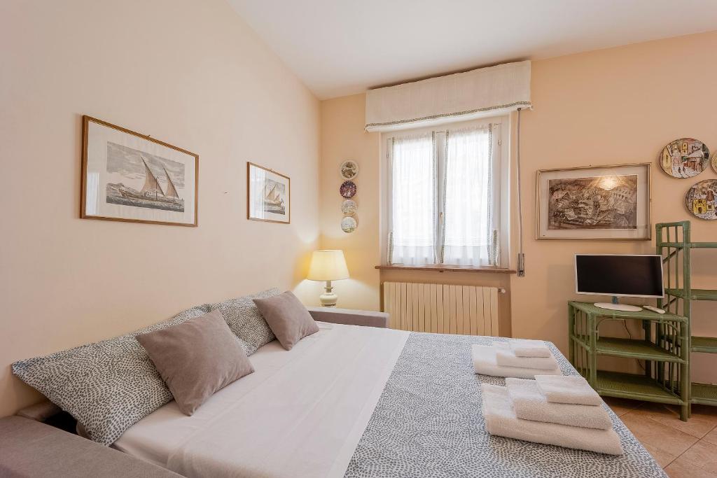GuestHost - Porto Sole Vacation Apartment - 5
