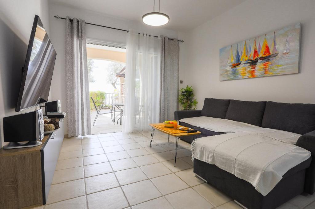 Daniel's Apt - Magical Views, Tsadha