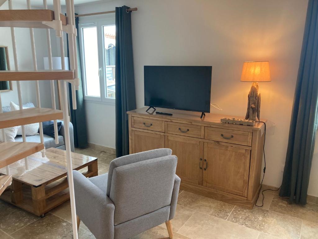 Appartement neuf coeur du village - 3