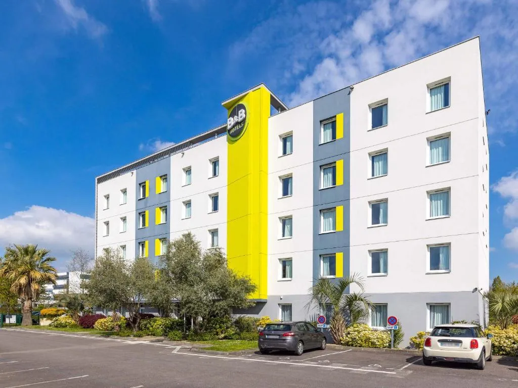 B&B HOTEL Rennes Ouest Villejean，位于雷恩的酒店