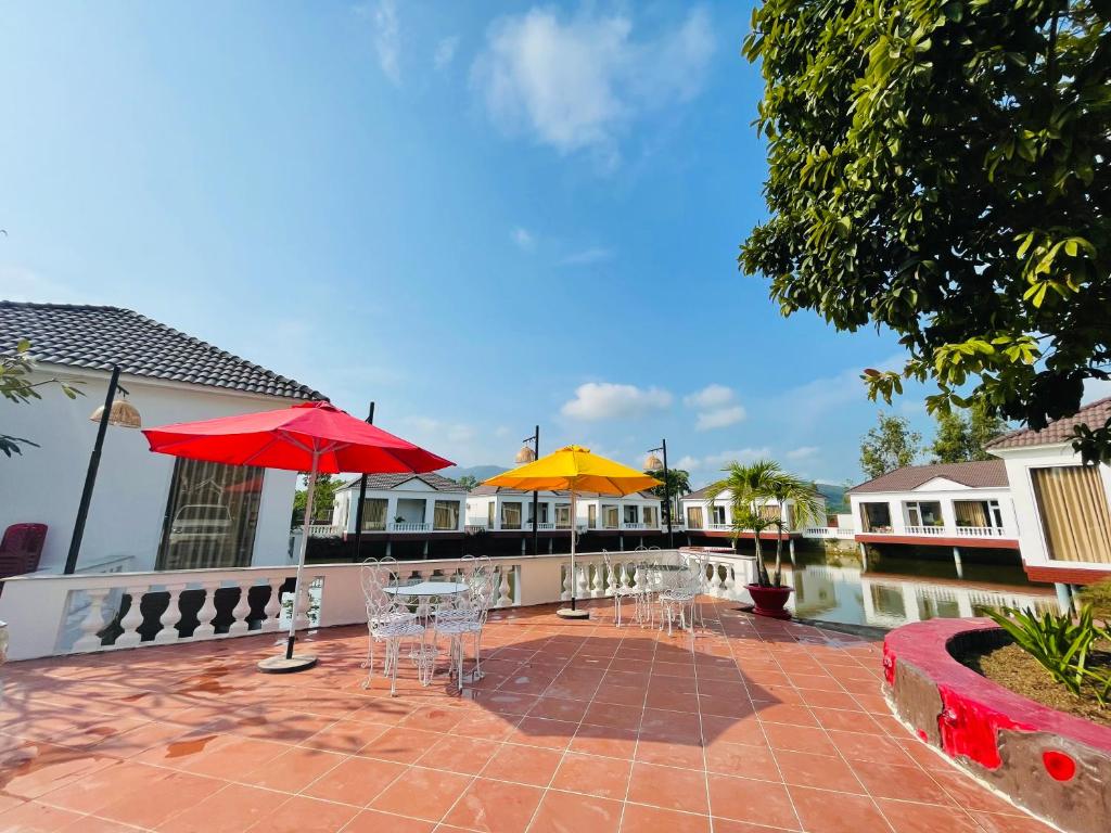 Rồng Vàng Resort
