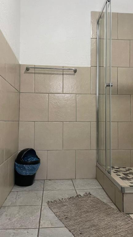 Host Hub Guest House photo