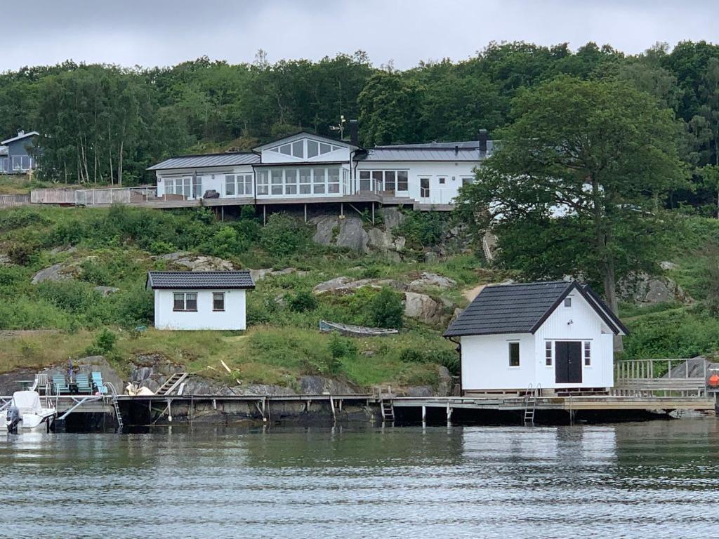 Exclusive house with private boathouse, Nösund