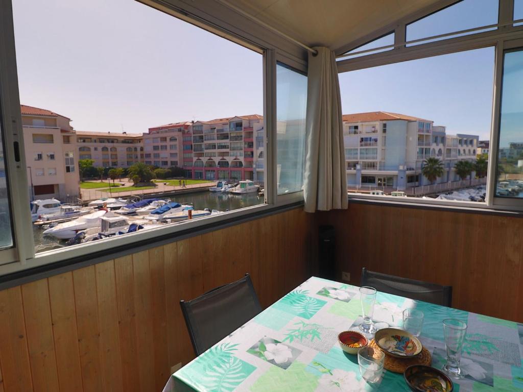 T2 à Sète avec climatisation et parking privé - FR-1-472-190 - 1