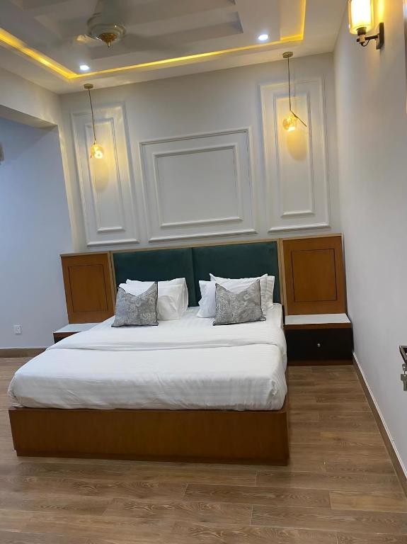 Canadian Inn Islamabad photo