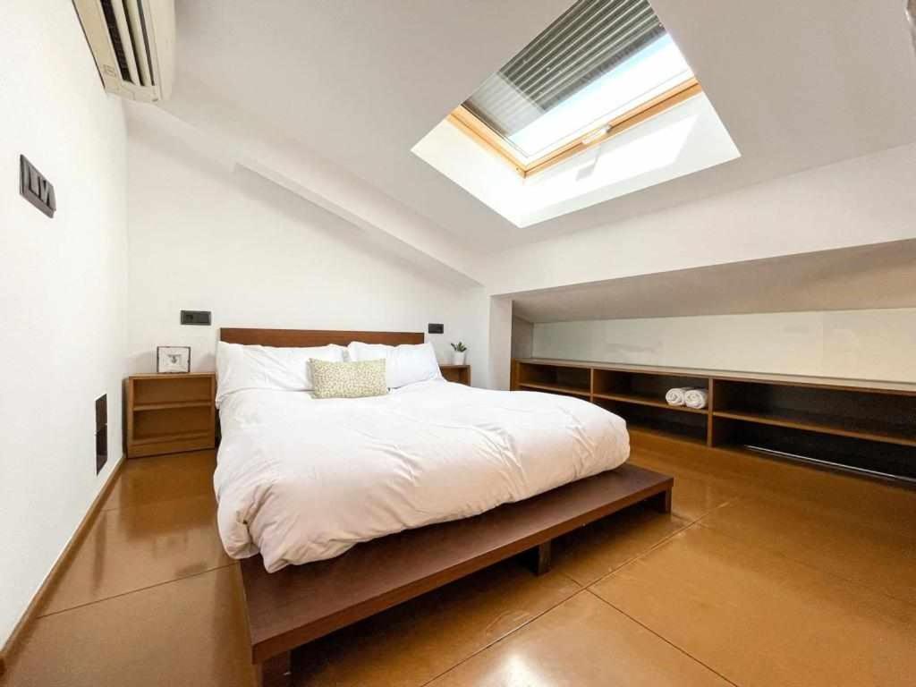 Loft Cort Reial Atico in the heart of the old town - 2