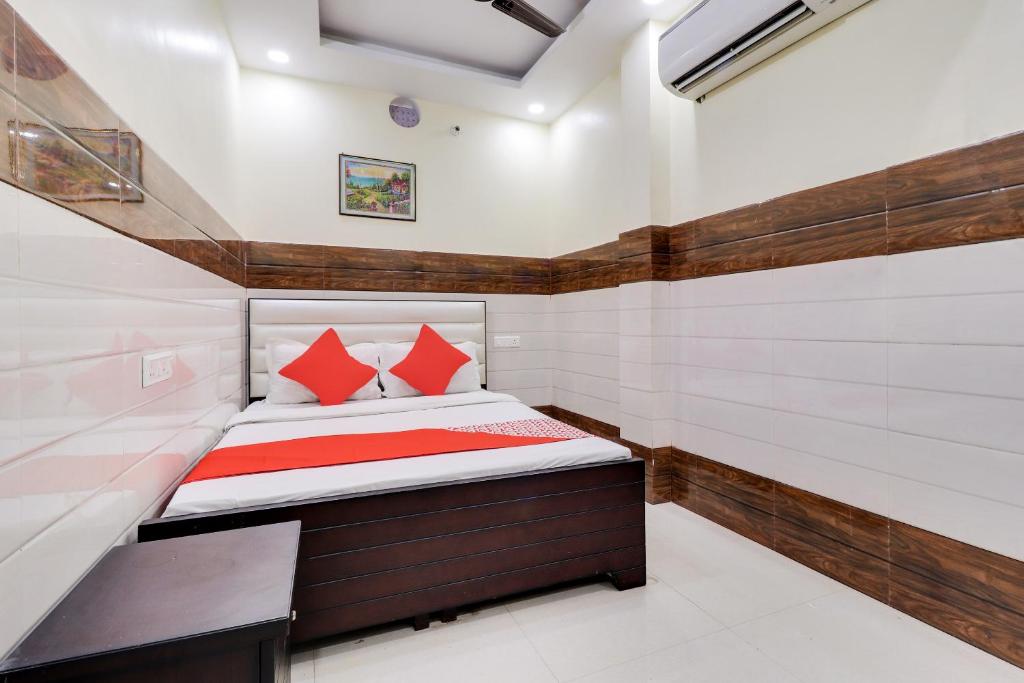 OYO 66432 Hotel Grand Vivek