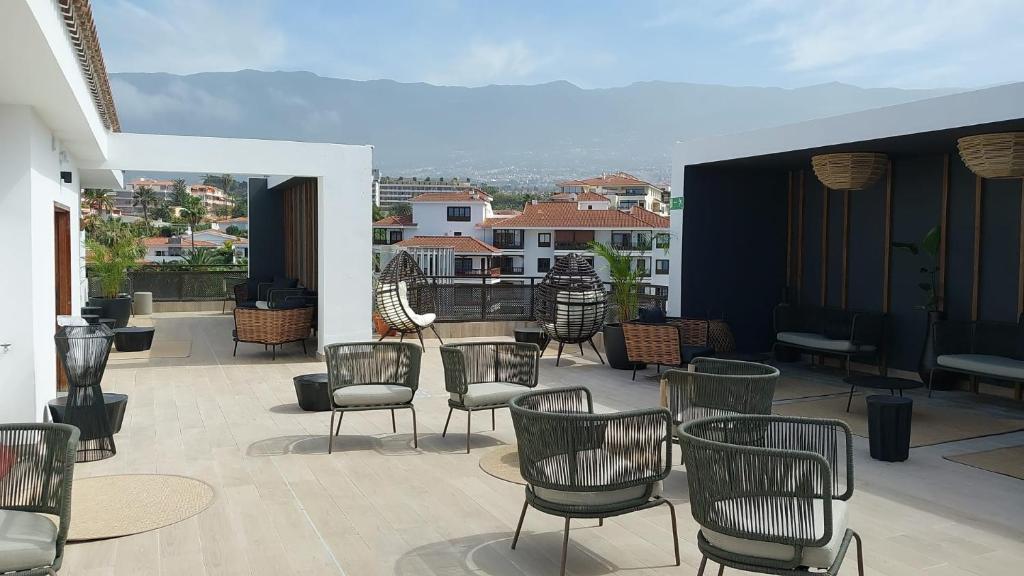 FERGUS Puerto de la Cruz — Hotel building in Puerto de la Cruz, Canary Islands