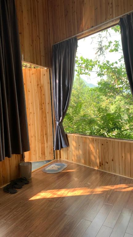 Nobita Homestay bac ha