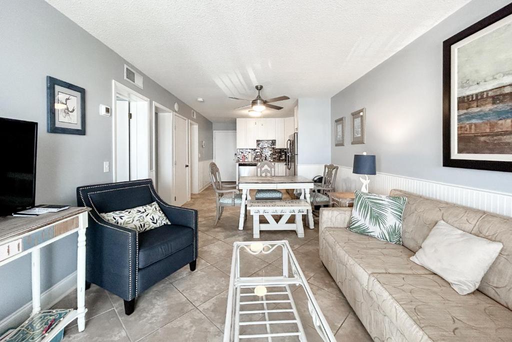 Plantation East #1308, Gulf Highlands