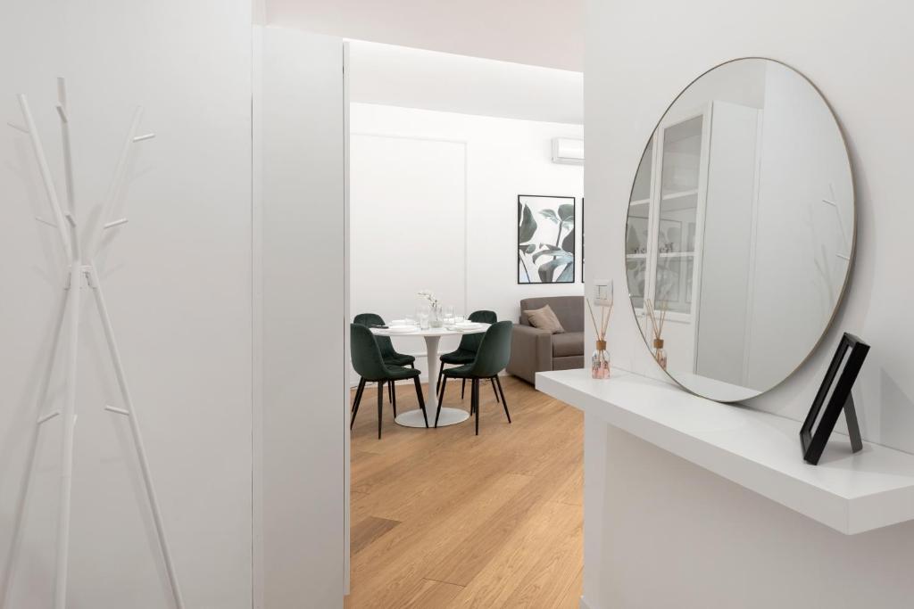 White flat Gallia - 4