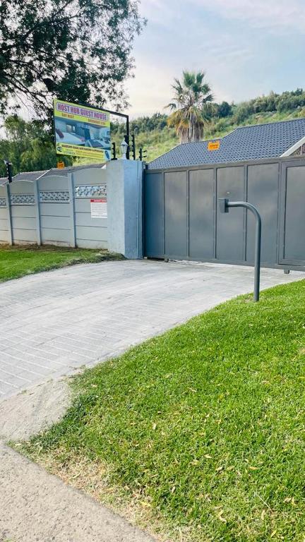 Host Hub Guest House, Kempton Park