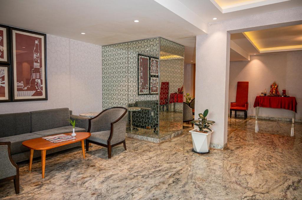 Hotel Meraden La Oasis photo
