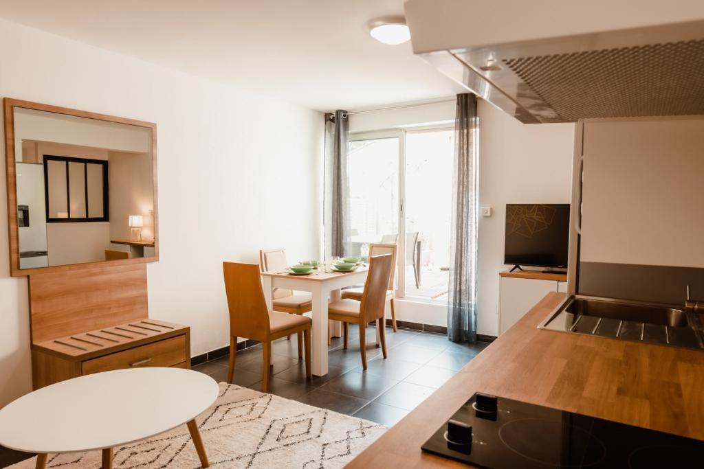 Calvi. T2 2/4 personnes à 100 mètres de la plage, Calvi