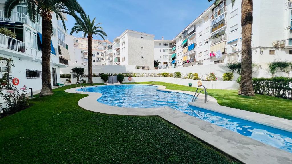 Estudio pleno centro de Nerja con balcón y piscina by South Costa - 2