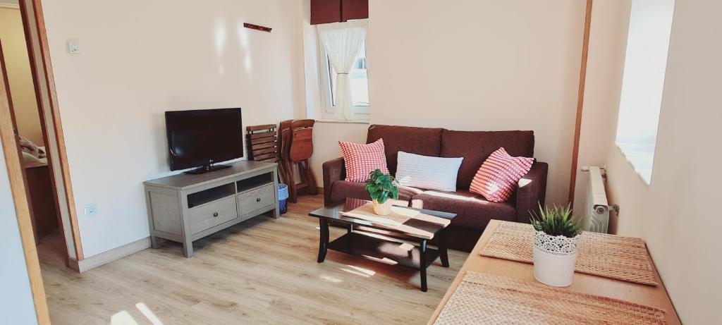 Apartamentos El Pigazu - 4