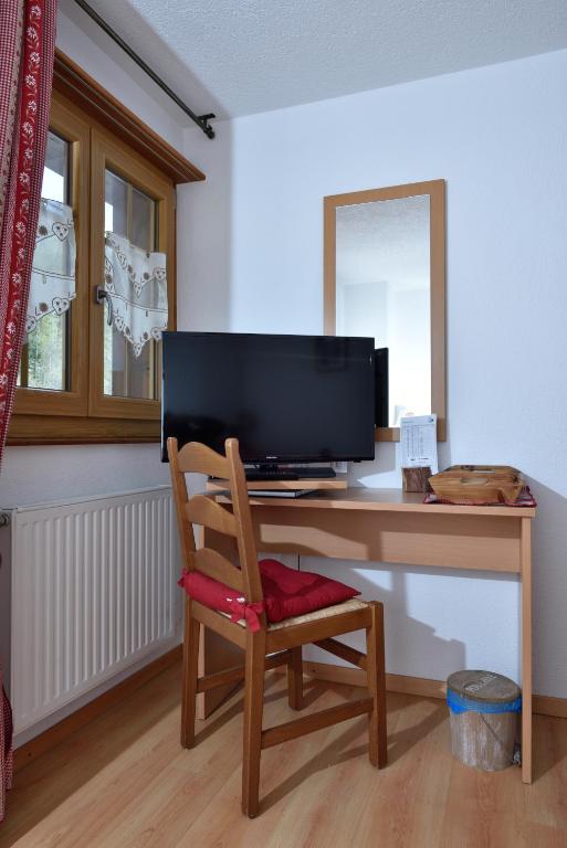 Hotel Les Melezes photo