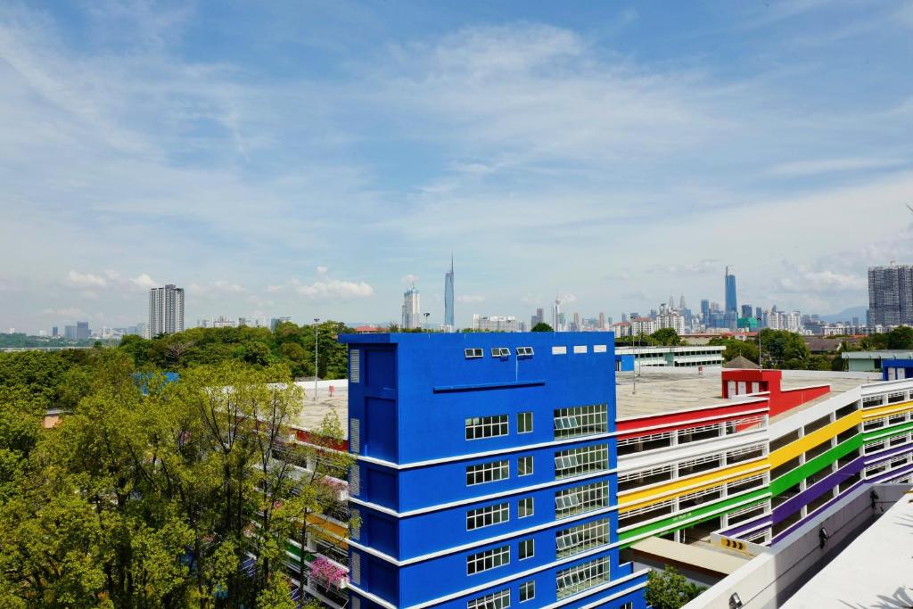 Zecon Hotel HPKK photo