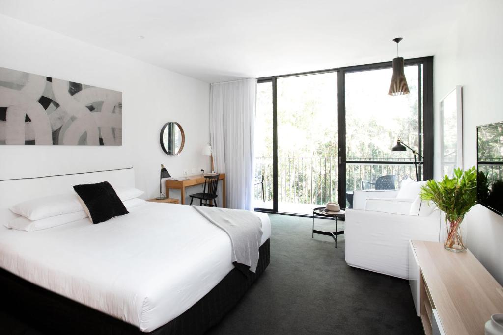 Salter Brothers Mollymook Hotel