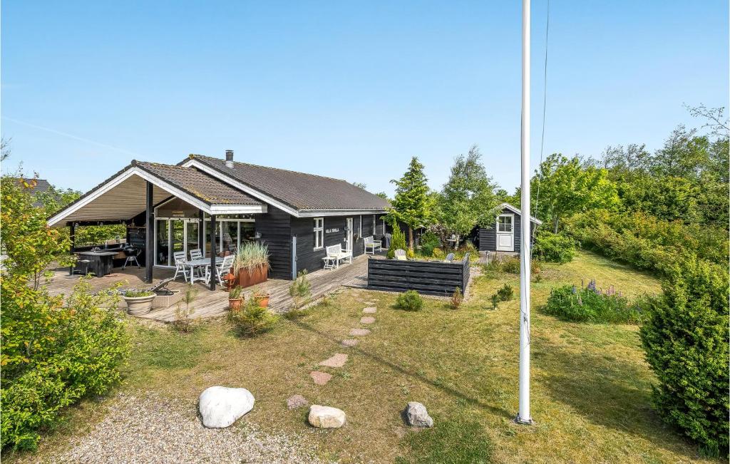 Amazing Home In Tarm With Kitchen, Tarm