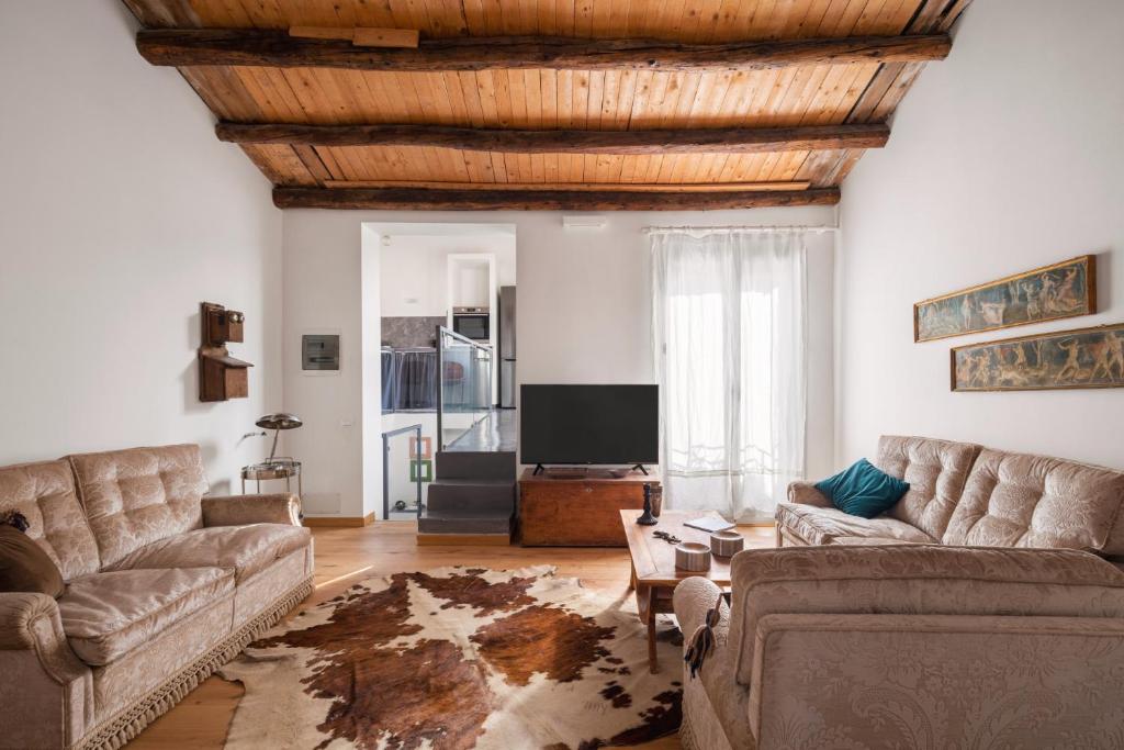 Conte Ruggero Apartment by DomuSicily - 3