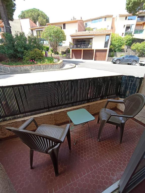 2VSE-ALZ07 Studio dans résidence calme proche plage Collioure, Collioure