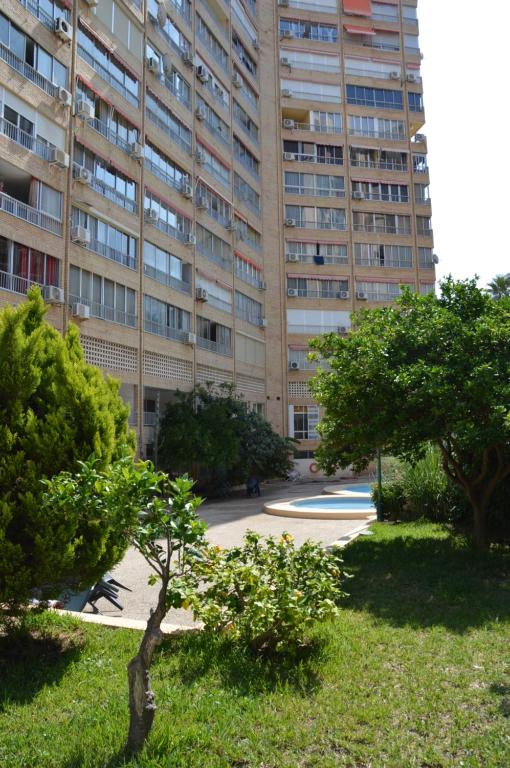 Karola 3C apt with pool, Benidorm