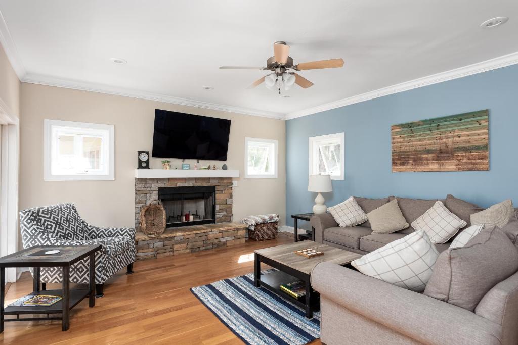 3076 Seabrook Village Drive, Seabrook Island