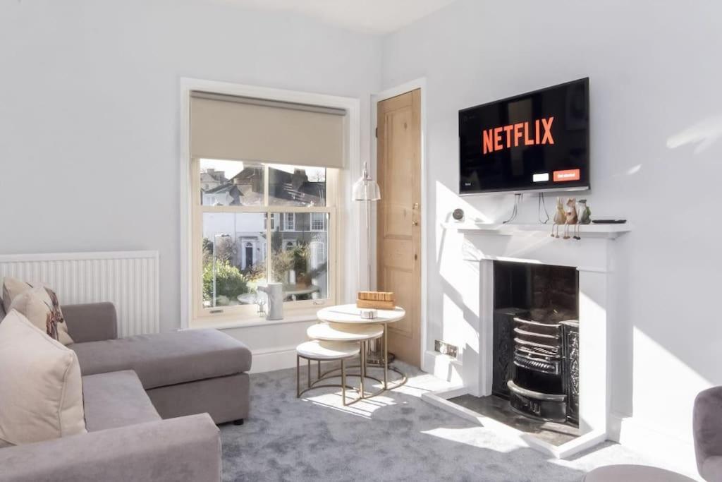 Station view apartment, York