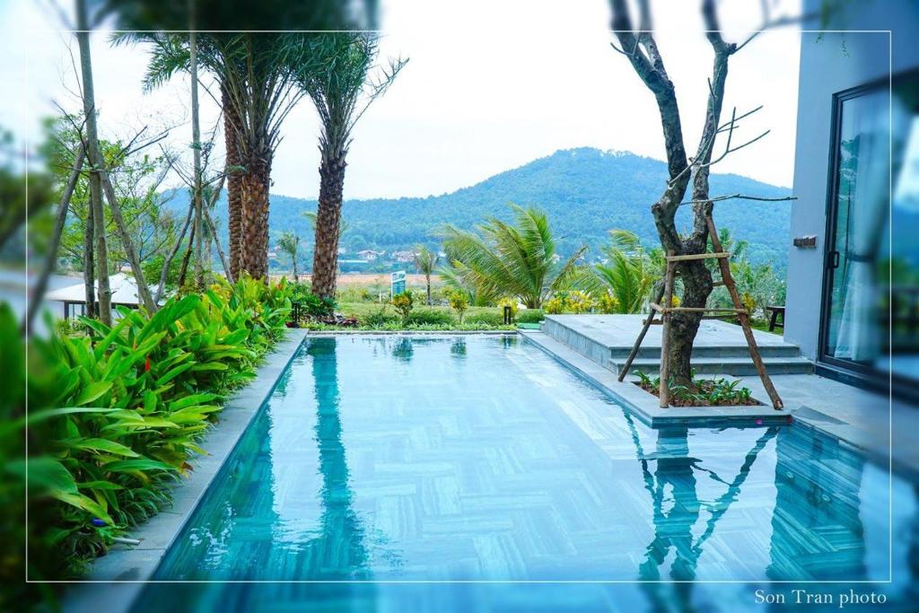F1-1 – Venus Resort