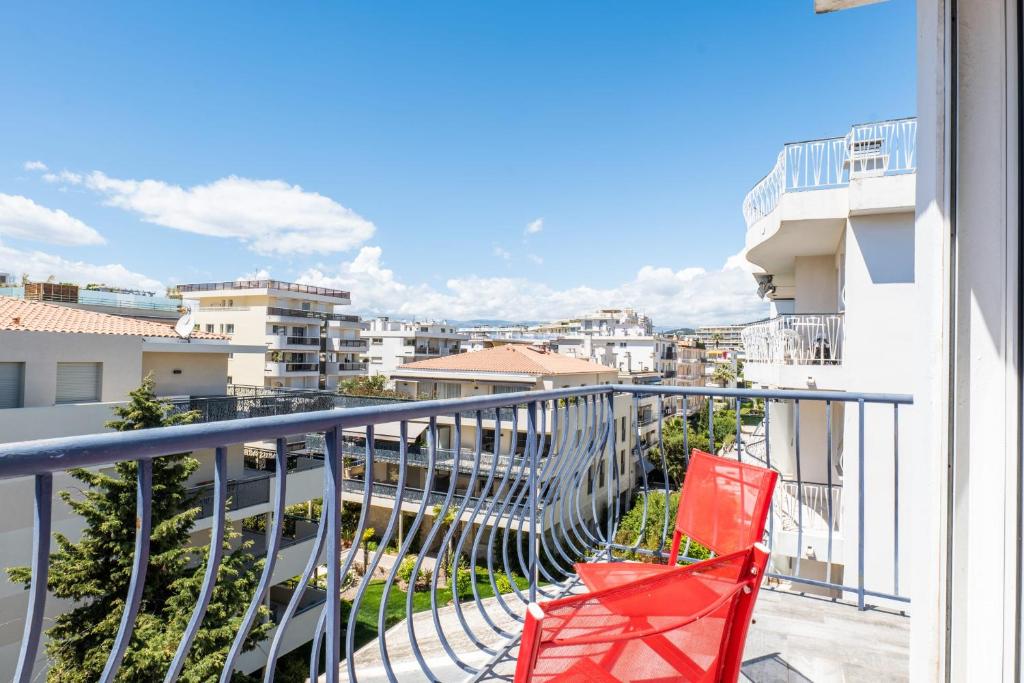 Penthouse Duplex with Rooftop Terrace, Cannes