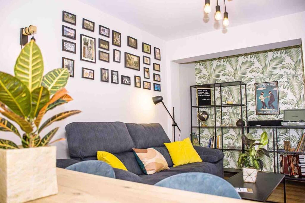 The Clock Tower Apartment, Jaén