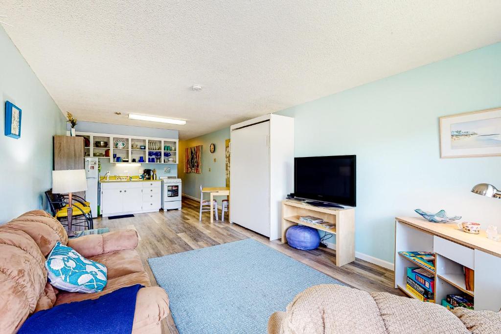 Proposal Rock Charmer, Neskowin