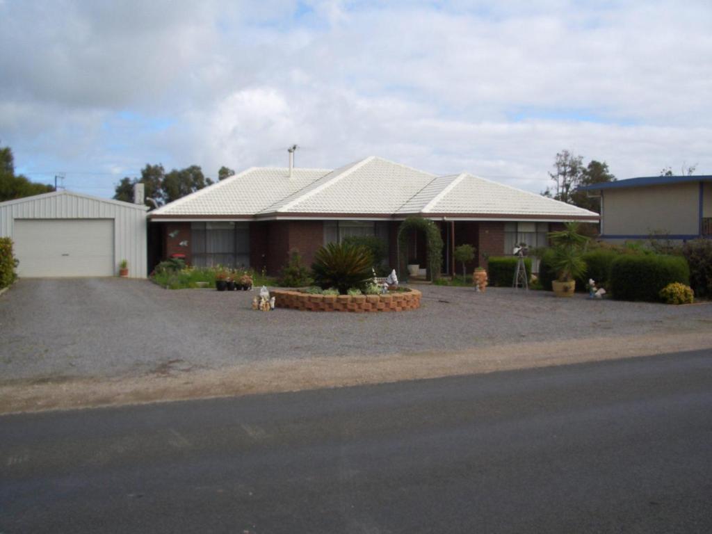 Kev's Place - Coobowie, Coobowie