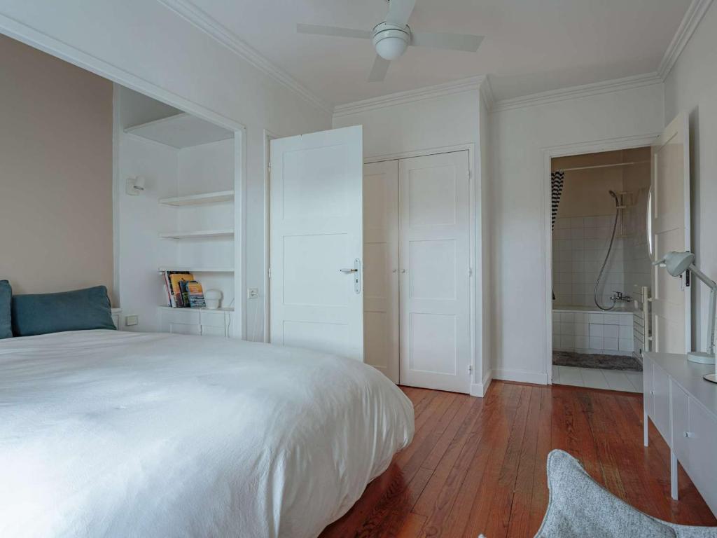 Spacieux appart 3* à Biarritz, proche commerces, plage et centre, avec wifi et balcon - FR-1-3-589 - 4
