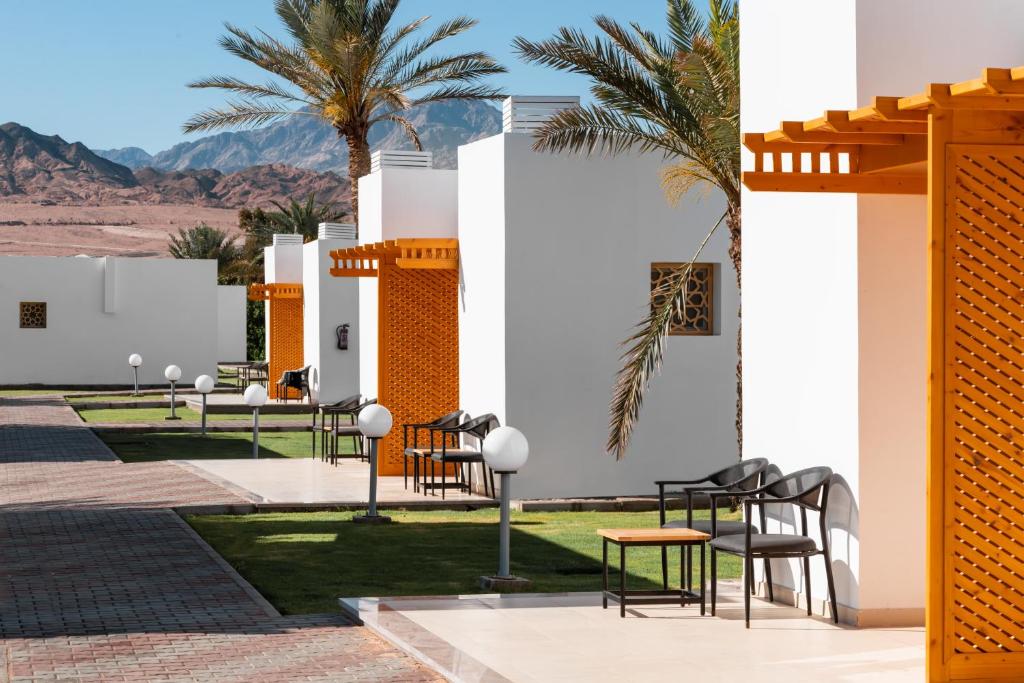 Dahab Lagoon Club & Resort Ex Tirana Dahab — Hotel building in Dahab, Red Sea