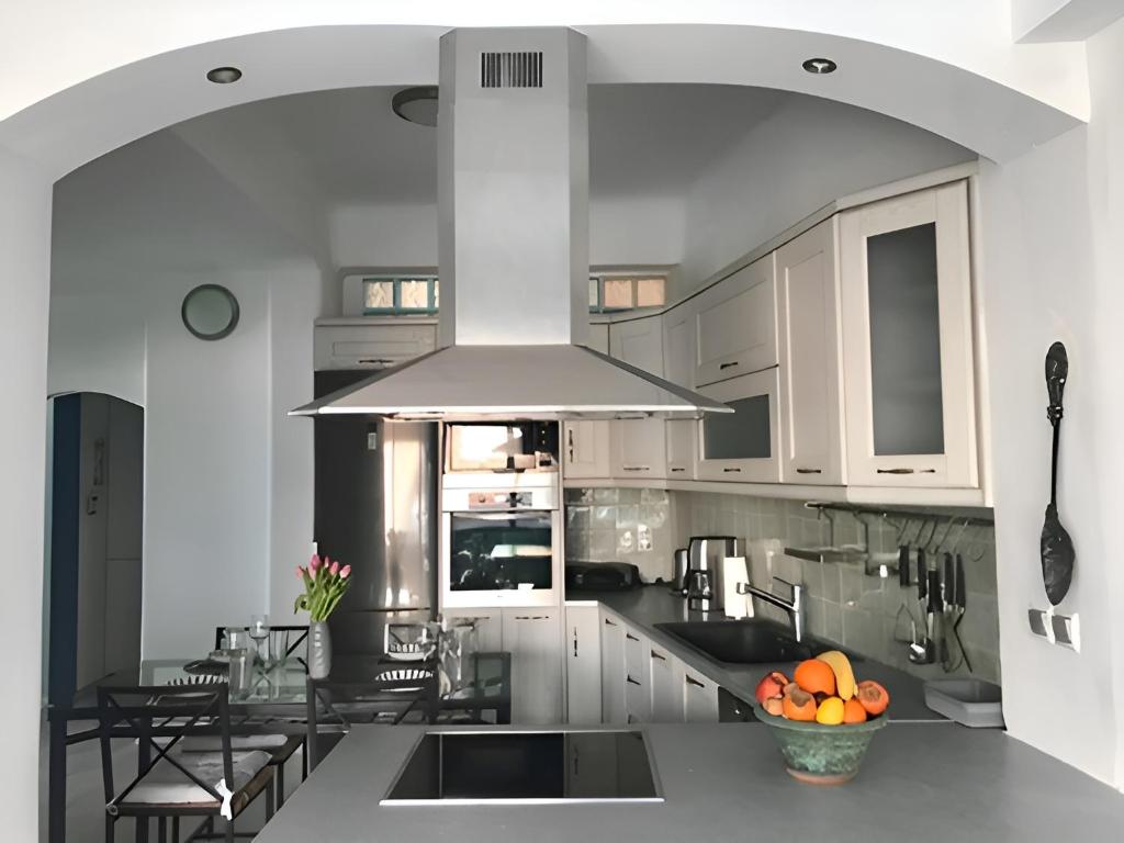 Rising Sun House Santorini photo
