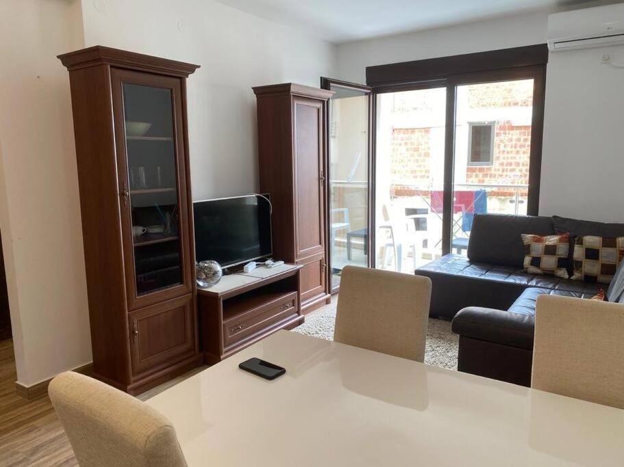 Apartment in Becici - 3