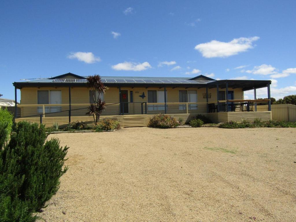 Catch N Relax, Point Turton