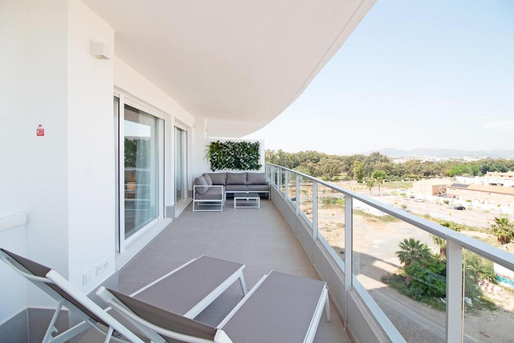 Global Vacacional, Moderno apartamento con 2 terrazas y 3 habitaciones - 5