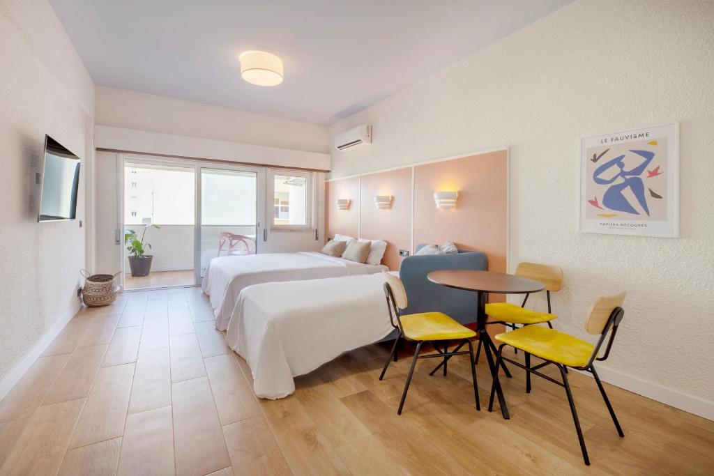 Amarelo Studio by Olala Homes, Cascais