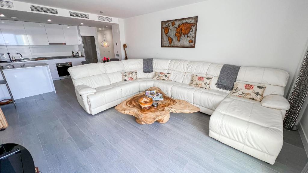 La Serena Mar, Benalmadena Pueblo, Luxury Apartment with Jacuzzi - 3