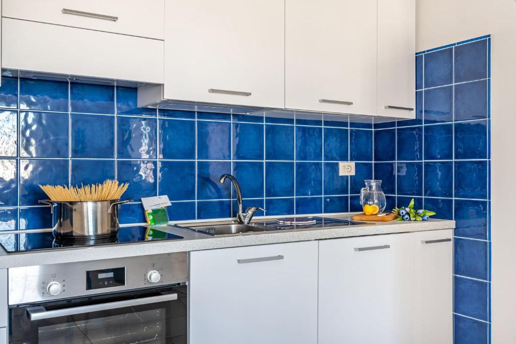 Casa Celeste 100m From Beach - Happy Rentals - 5