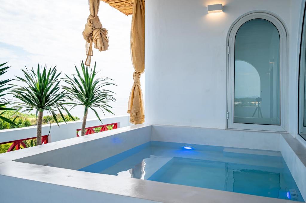 Surrounding environment, Happiness Hotel in Quy Nhon (Binh Dinh)